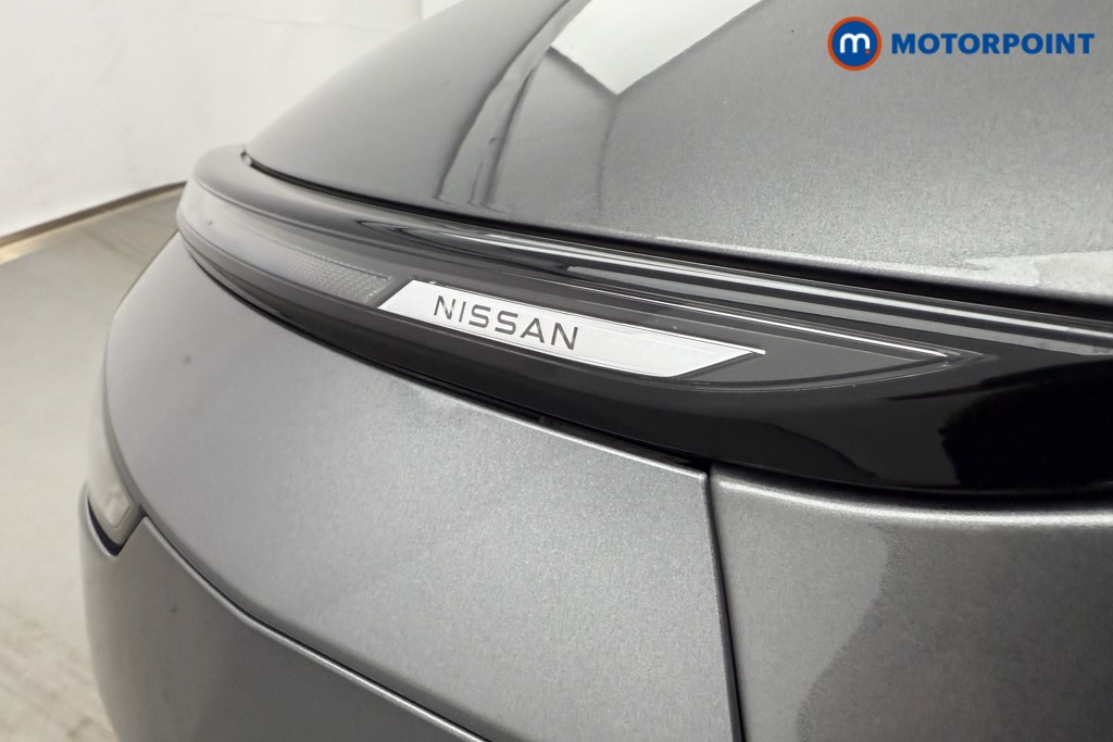 Nissan Qashqai N-Connecta Automatic Petrol SUV - Stock Number (1604373) - 33rd supplementary image