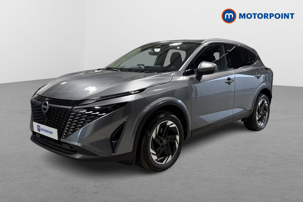 Nissan Qashqai N-Connecta Automatic Petrol SUV - Stock Number (1604373) - Passenger side front corner