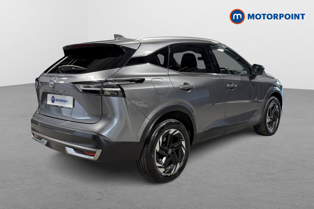Nissan Qashqai N-Connecta Automatic Petrol SUV - Stock Number (1604373) - Drivers side rear corner