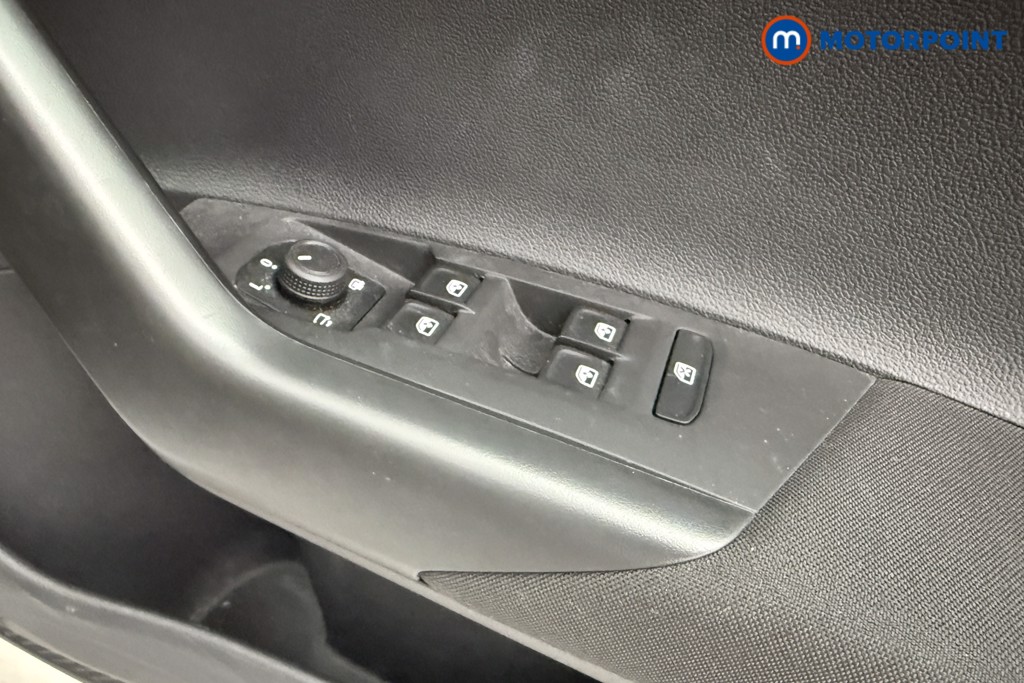 Volkswagen Polo Life Manual Petrol Hatchback - Stock Number (1604376) - 16th supplementary image