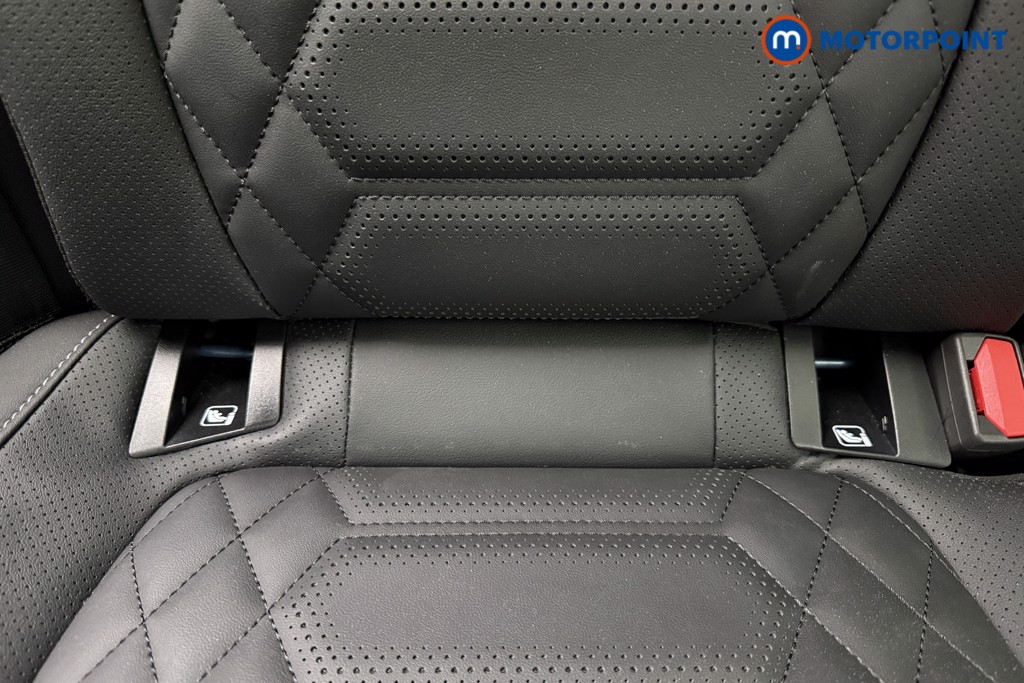 Ford Focus Active X Automatic Petrol Hatchback - Stock Number (1604482) - 24th supplementary image