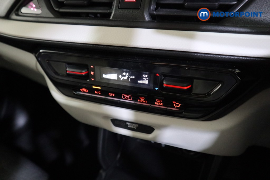 Suzuki Swift Motion Automatic Petrol Hatchback - Stock Number (1604652) - 7th supplementary image