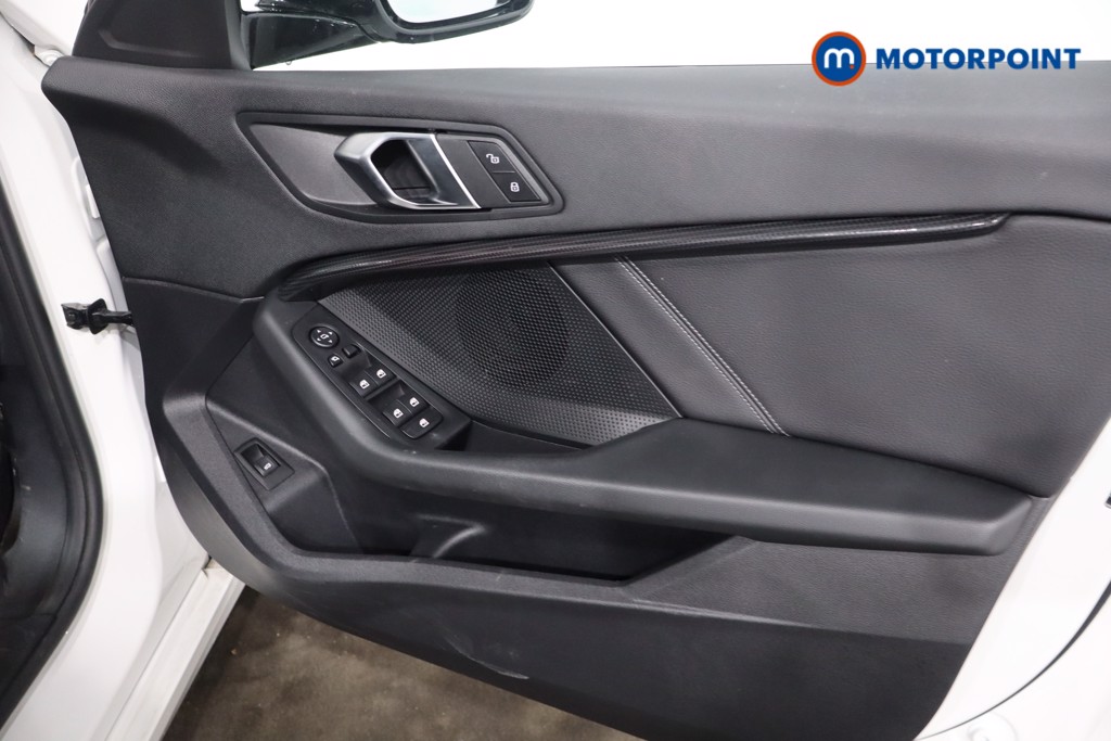 BMW 1 Series Sport Automatic Petrol Hatchback - Stock Number (1604941) - 26th supplementary image