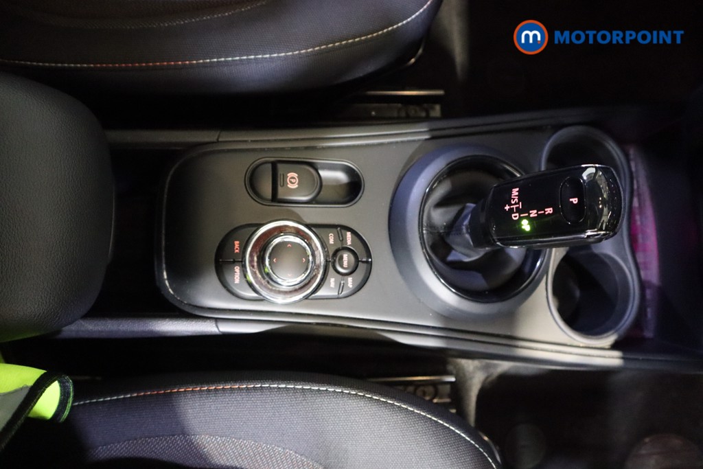 Mini Countryman Cooper Classic Automatic Petrol SUV - Stock Number (1605105) - 9th supplementary image