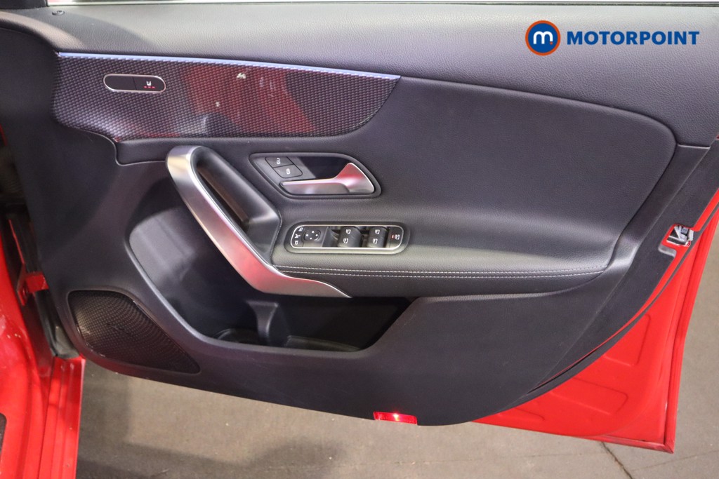 Mercedes-Benz A Class Sport Automatic Diesel Hatchback - Stock Number (1605154) - 19th supplementary image