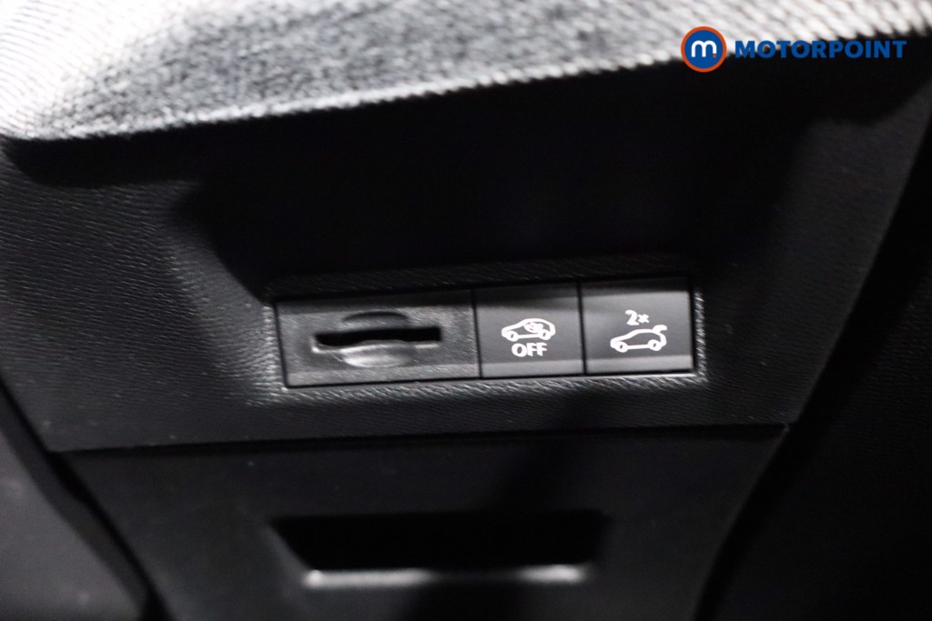 Peugeot 5008 GT Automatic Petrol SUV - Stock Number (1605650) - 17th supplementary image