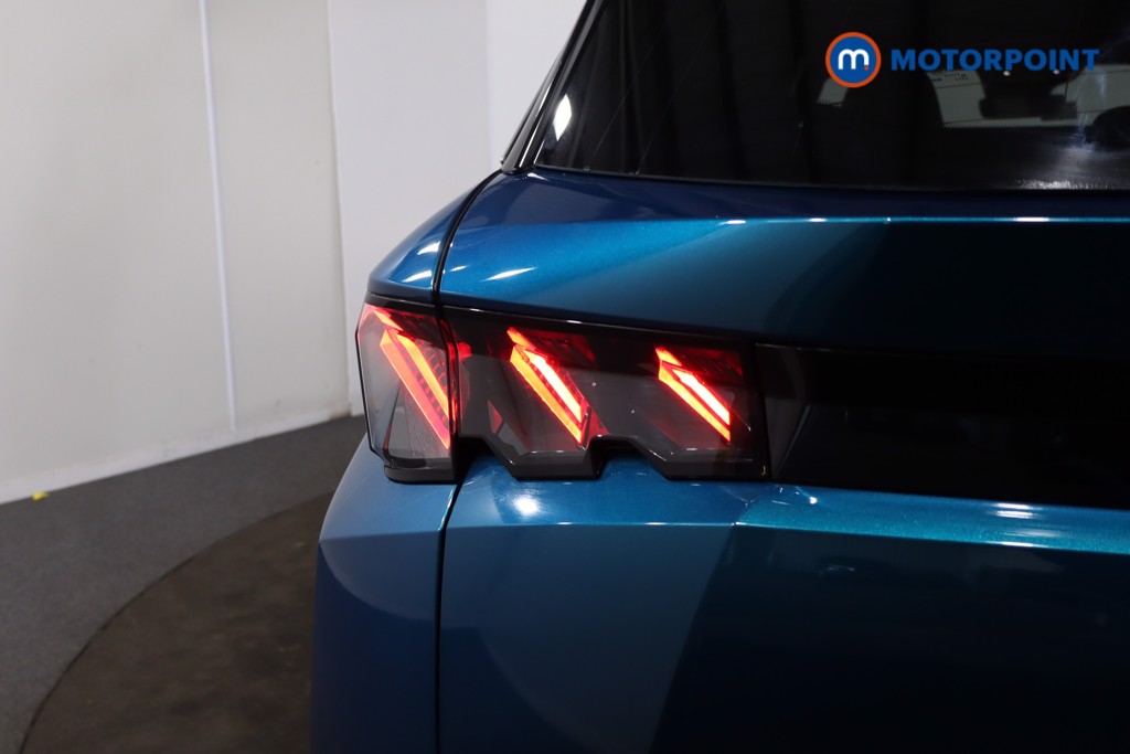 Peugeot 5008 GT Automatic Petrol SUV - Stock Number (1605650) - 42nd supplementary image