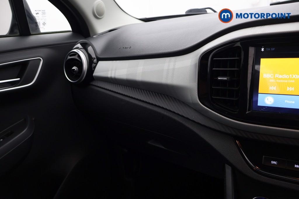 Mg Motor Uk MG3 Exclusive Manual Petrol Hatchback - Stock Number (1605895) - 14th supplementary image