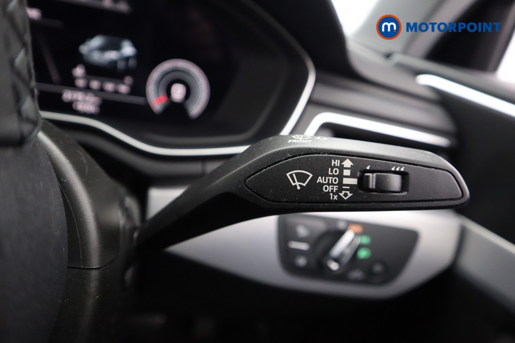 Audi A4 Technik Automatic Petrol Saloon - Stock Number (1606100) - 8th supplementary image