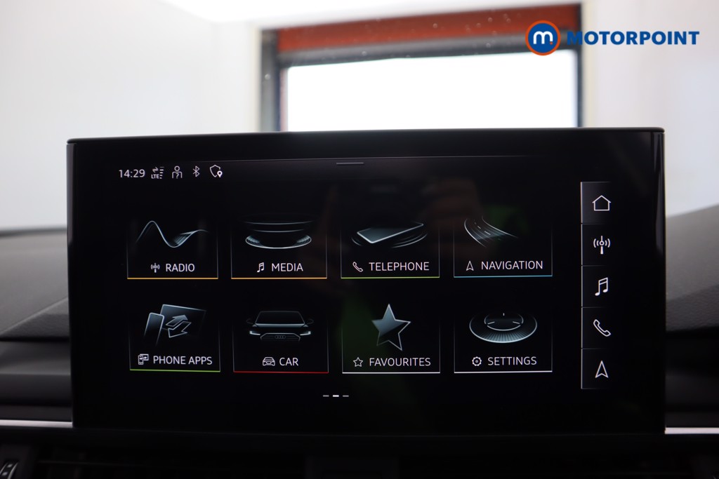 Audi A4 Technik Automatic Petrol Saloon - Stock Number (1606100) - 11th supplementary image