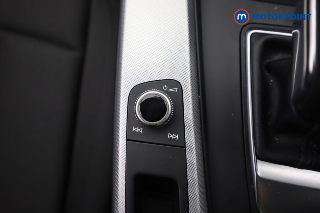 Audi A4 Technik Automatic Petrol Saloon - Stock Number (1606100) - 21st supplementary image