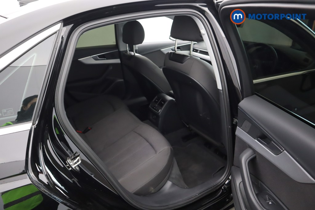 Audi A4 Technik Automatic Petrol Saloon - Stock Number (1606100) - 33rd supplementary image