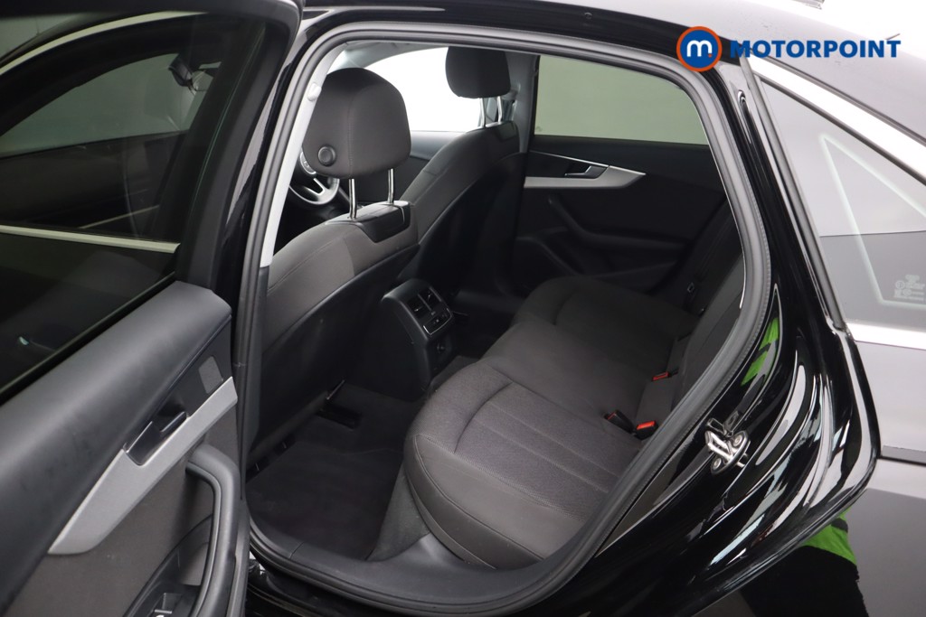 Audi A4 Technik Automatic Petrol Saloon - Stock Number (1606100) - 37th supplementary image