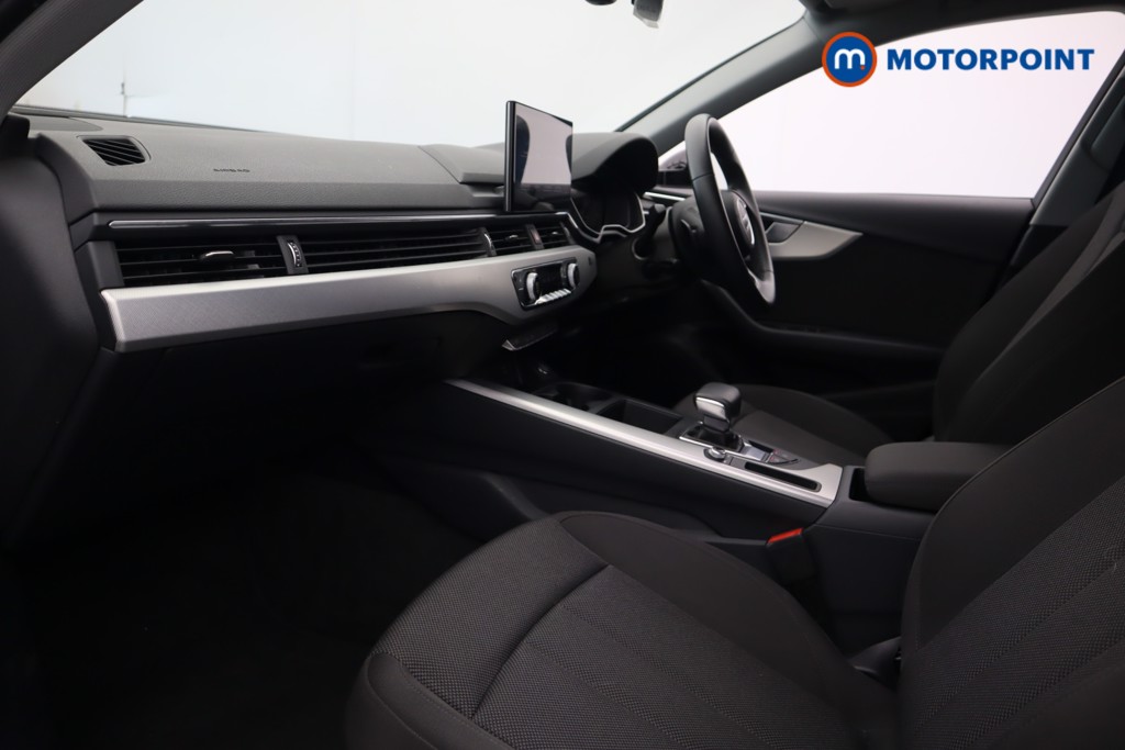 Audi A4 Technik Automatic Petrol Saloon - Stock Number (1606100) - 40th supplementary image