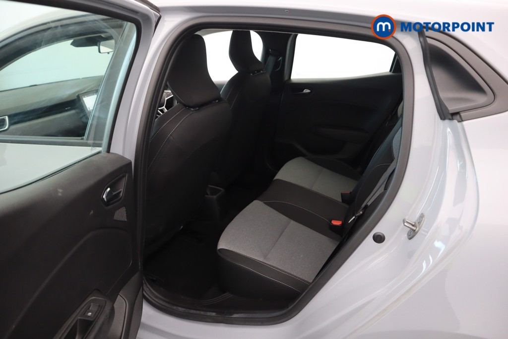 Renault Clio Evolution Manual Petrol Hatchback - Stock Number (1606476) - 30th supplementary image