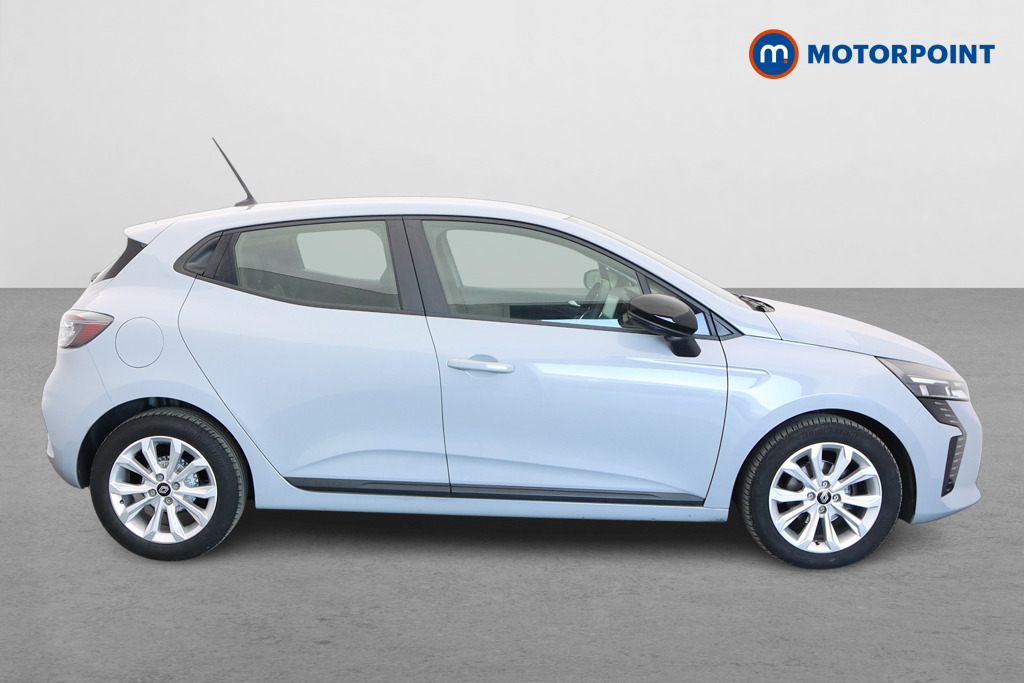 Renault Clio Evolution Manual Petrol Hatchback - Stock Number (1606476) - Drivers side