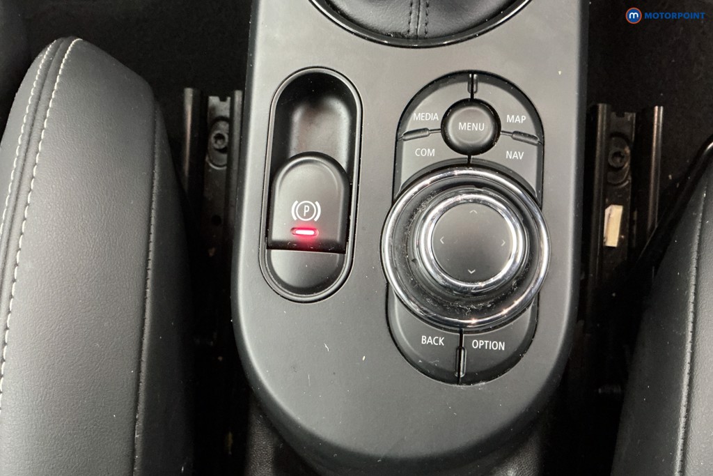 Mini Hatchback Cooper S Level 2 Automatic Electric Hatchback - Stock Number (1598761) - 14th supplementary image