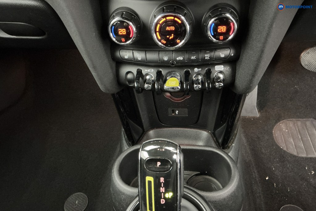 Mini Hatchback Cooper S Level 2 Automatic Electric Hatchback - Stock Number (1598761) - 16th supplementary image