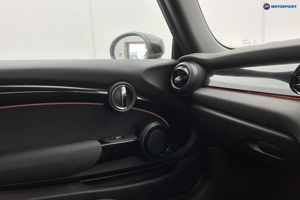 Mini Hatchback Cooper S Level 2 Automatic Electric Hatchback - Stock Number (1598761) - 18th supplementary image