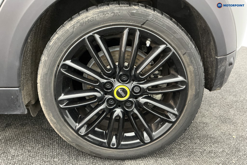 Mini Hatchback Cooper S Level 2 Automatic Electric Hatchback - Stock Number (1598761) - 36th supplementary image