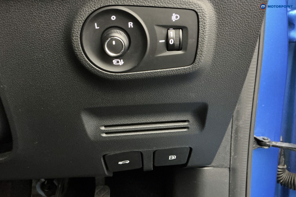 Mg Motor Uk ZS Excite Automatic Petrol SUV - Stock Number (1600310) - 23rd supplementary image