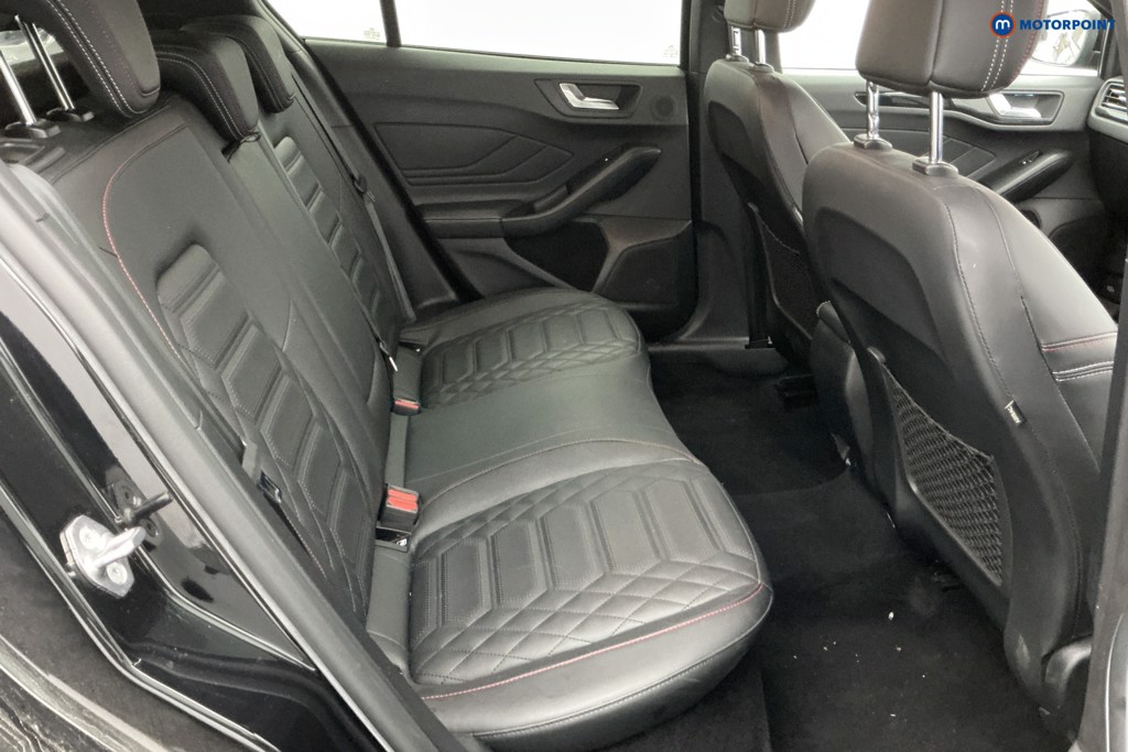 Ford Focus St-Line Vignale Manual Petrol Hatchback - Stock Number (1601591) - 5th supplementary image