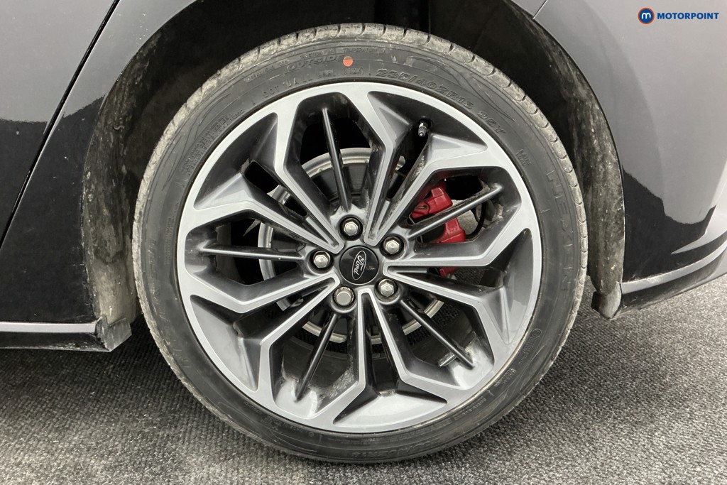 Ford Focus St-Line Vignale Manual Petrol Hatchback - Stock Number (1601591) - 33rd supplementary image