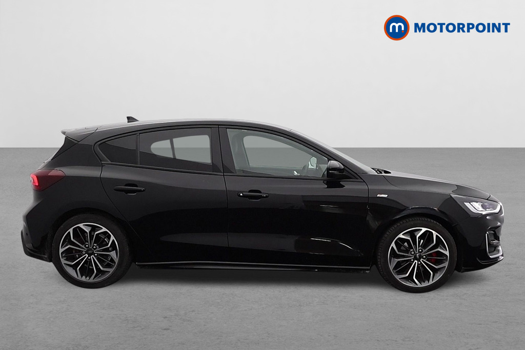 Ford Focus St-Line Vignale Manual Petrol Hatchback - Stock Number (1601591) - Drivers side