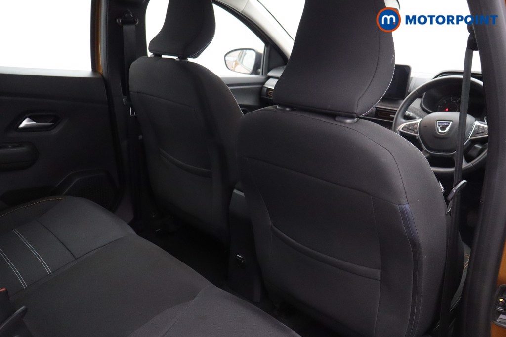 Dacia Sandero Stepway Prestige Manual Petrol Hatchback - Stock Number (1602851) - 14th supplementary image