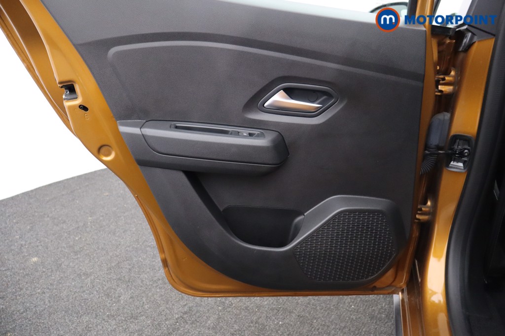 Dacia Sandero Stepway Prestige Manual Petrol Hatchback - Stock Number (1602851) - 17th supplementary image