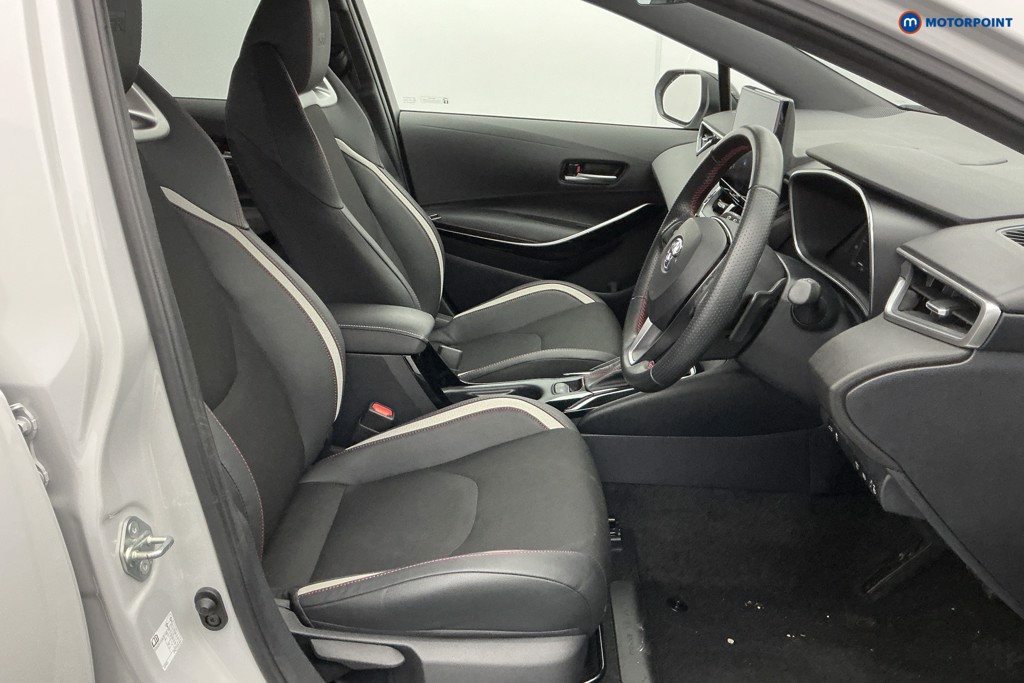 Toyota Corolla Gr Sport Automatic Petrol-Electric Hybrid Estate - Stock Number (1602921) - 6th supplementary image