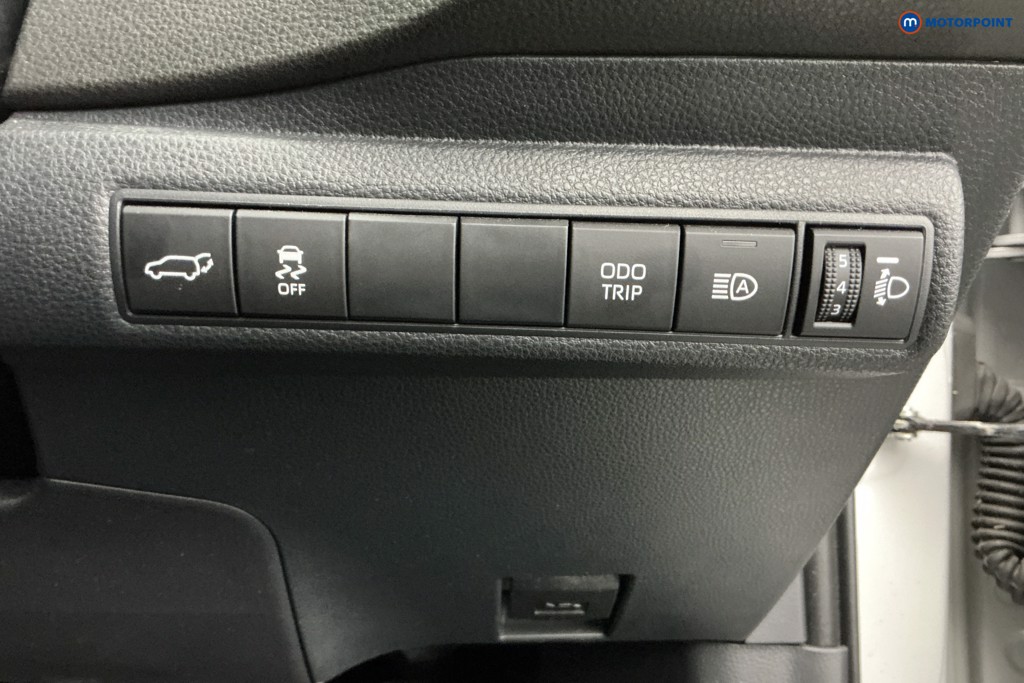 Toyota Corolla Gr Sport Automatic Petrol-Electric Hybrid Estate - Stock Number (1602921) - 24th supplementary image