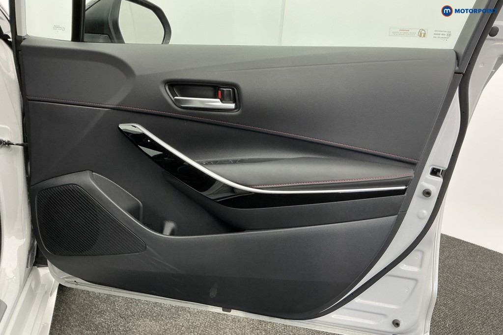 Toyota Corolla Gr Sport Automatic Petrol-Electric Hybrid Estate - Stock Number (1602921) - 25th supplementary image