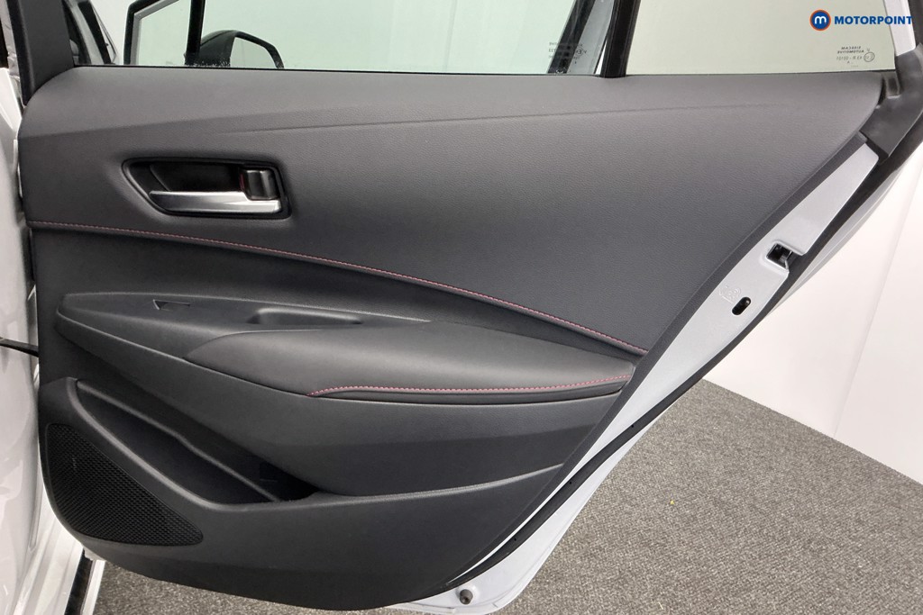 Toyota Corolla Gr Sport Automatic Petrol-Electric Hybrid Estate - Stock Number (1602921) - 27th supplementary image