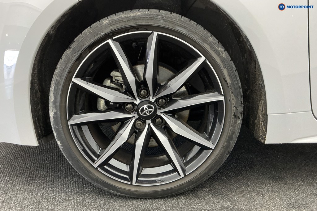 Toyota Corolla Gr Sport Automatic Petrol-Electric Hybrid Estate - Stock Number (1602921) - 37th supplementary image