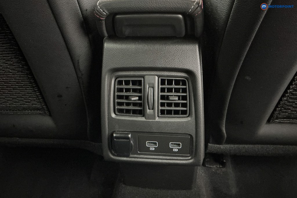 Renault Captur R.S. Line Manual Petrol SUV - Stock Number (1603305) - 15th supplementary image