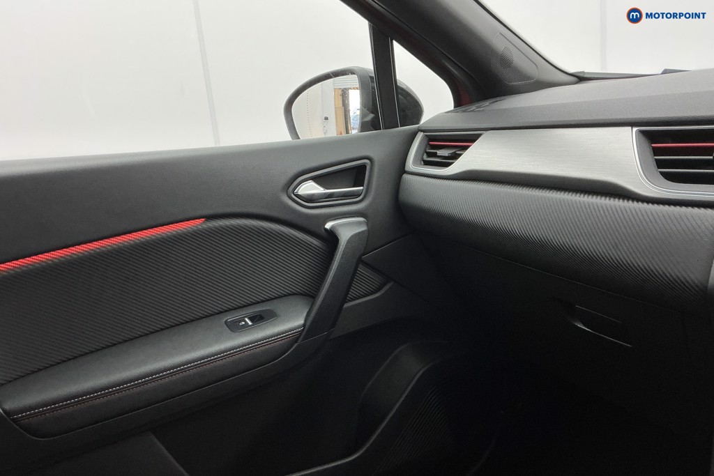 Renault Captur R.S. Line Manual Petrol SUV - Stock Number (1603305) - 21st supplementary image