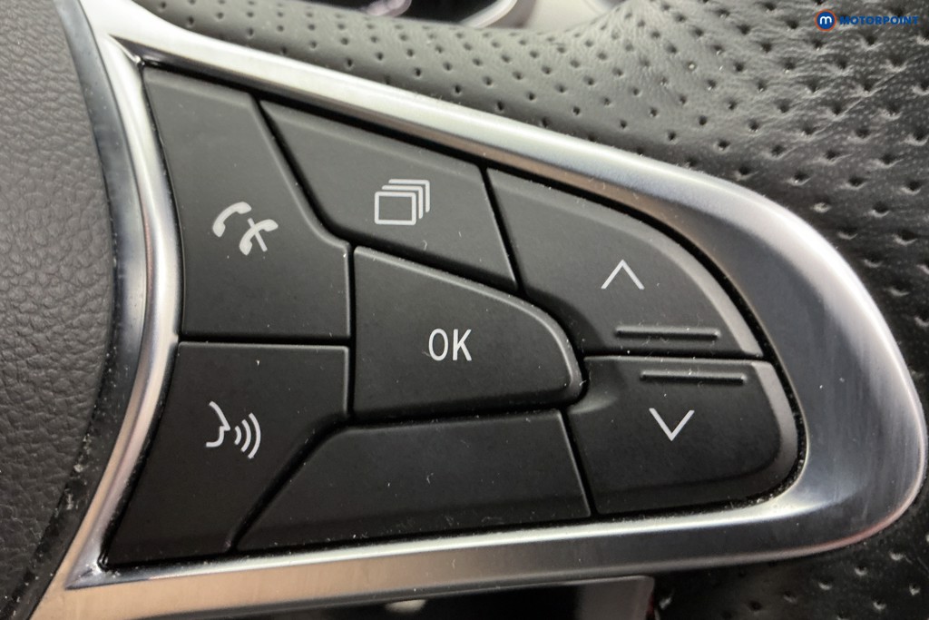 Renault Captur R.S. Line Manual Petrol SUV - Stock Number (1603305) - 23rd supplementary image