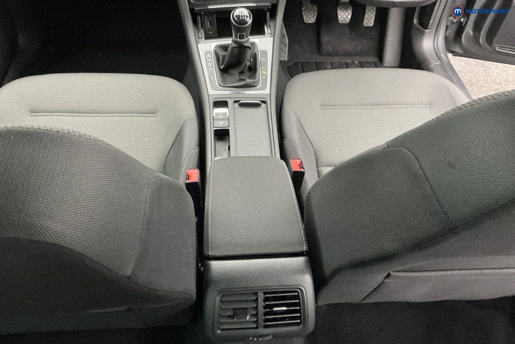 Volkswagen Golf Match Edition Manual Petrol Hatchback - Stock Number (1604655) - 11th supplementary image