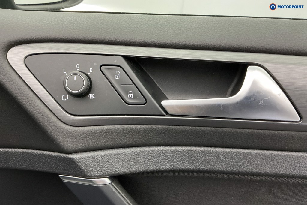 Volkswagen Golf Match Edition Manual Petrol Hatchback - Stock Number (1604655) - 25th supplementary image