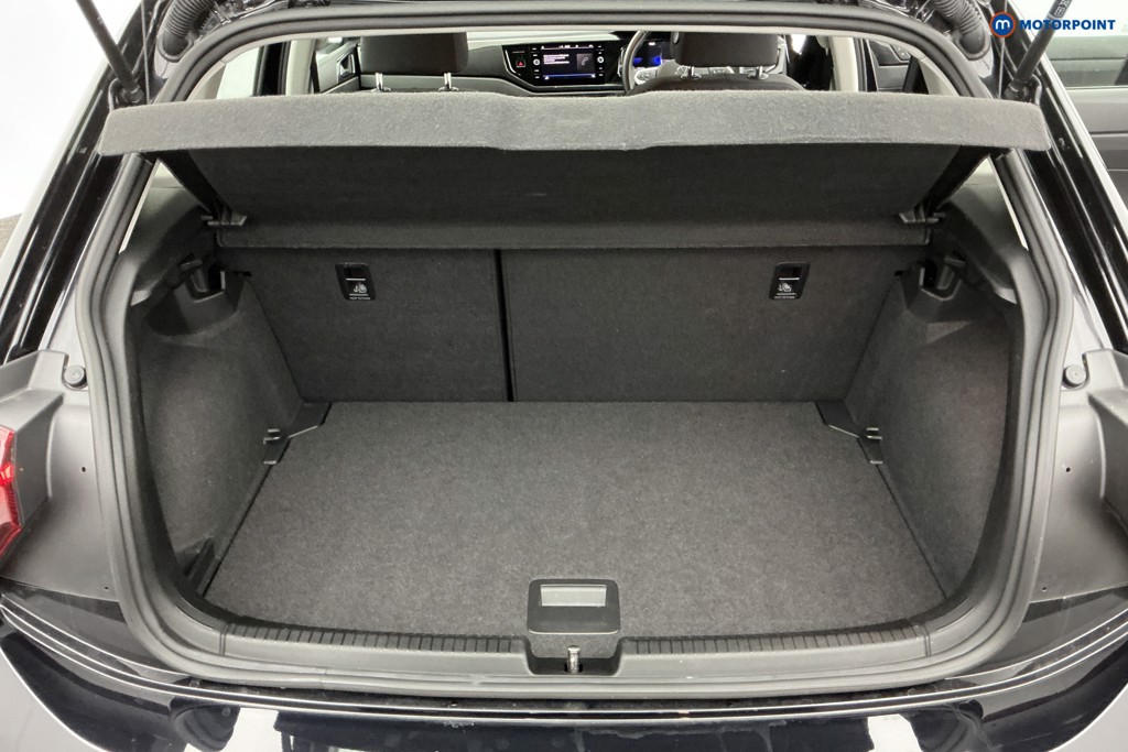 Volkswagen Polo Life Manual Petrol Hatchback - Stock Number (1597221) - 4th supplementary image