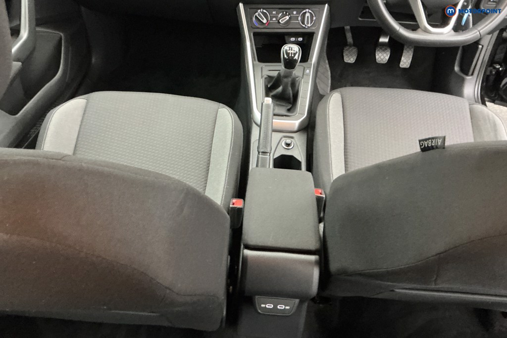 Volkswagen Polo Life Manual Petrol Hatchback - Stock Number (1597221) - 11th supplementary image