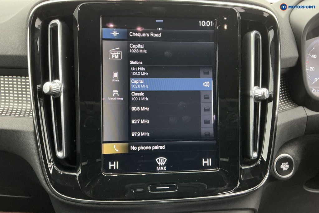 Volvo Xc40 R Design Manual Petrol SUV - Stock Number (1599146) - 2nd supplementary image