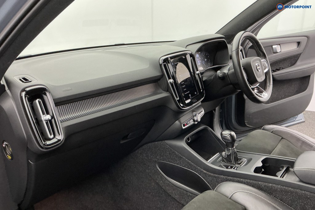 Volvo Xc40 R Design Manual Petrol SUV - Stock Number (1599146) - 9th supplementary image