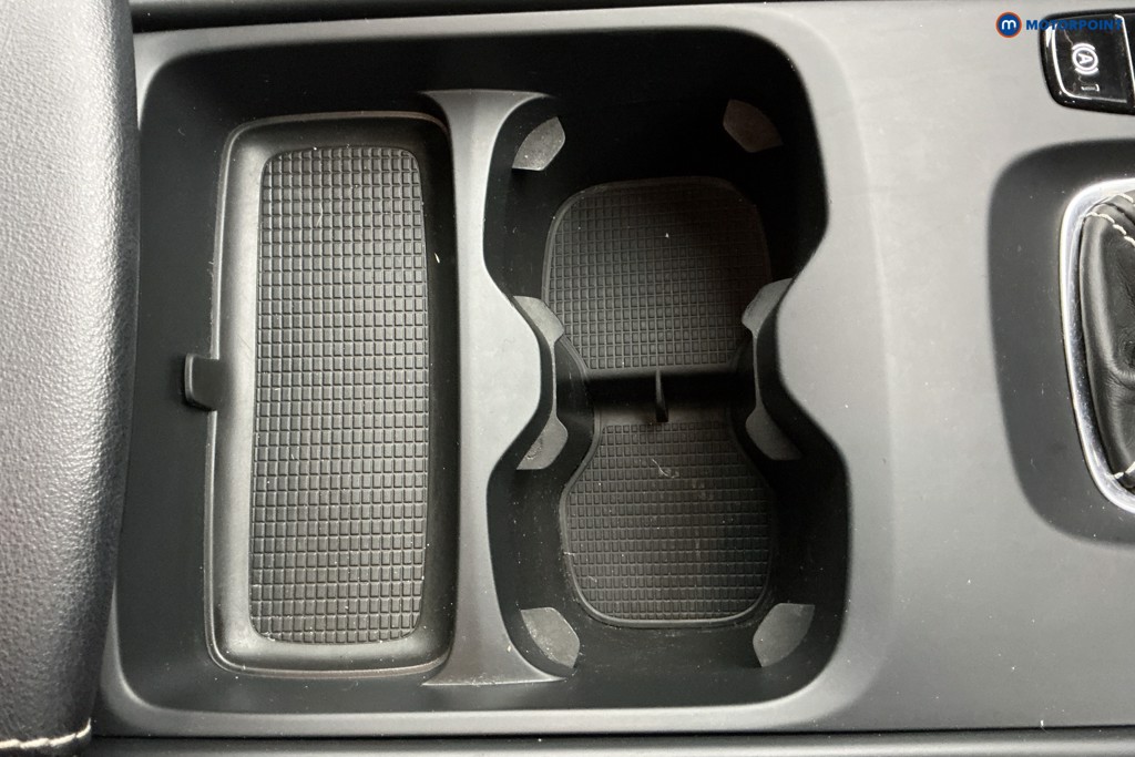 Volvo Xc40 R Design Manual Petrol SUV - Stock Number (1599146) - 17th supplementary image