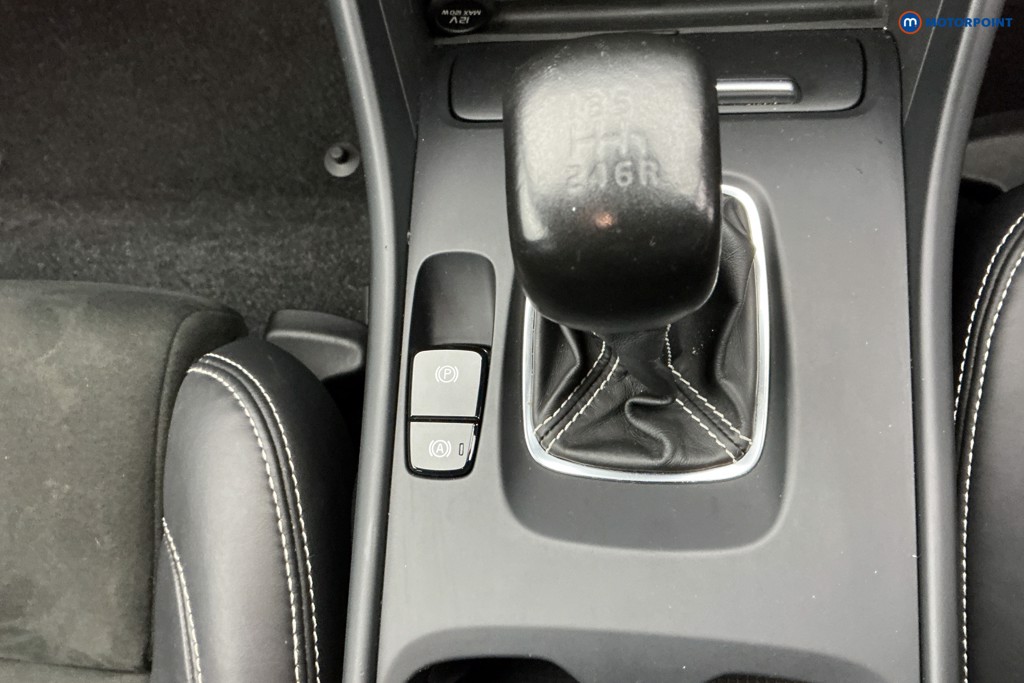 Volvo Xc40 R Design Manual Petrol SUV - Stock Number (1599146) - 18th supplementary image