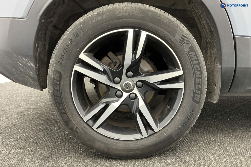 Volvo Xc40 R Design Manual Petrol SUV - Stock Number (1599146) - 39th supplementary image