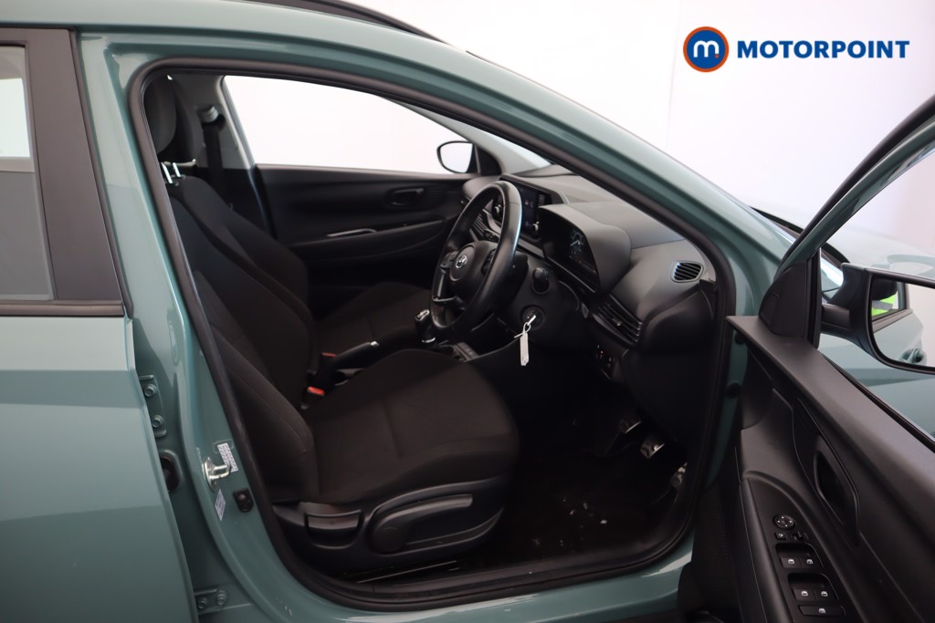 Hyundai Bayon Se Connect Manual Petrol SUV - Stock Number (1570152) - 23rd supplementary image
