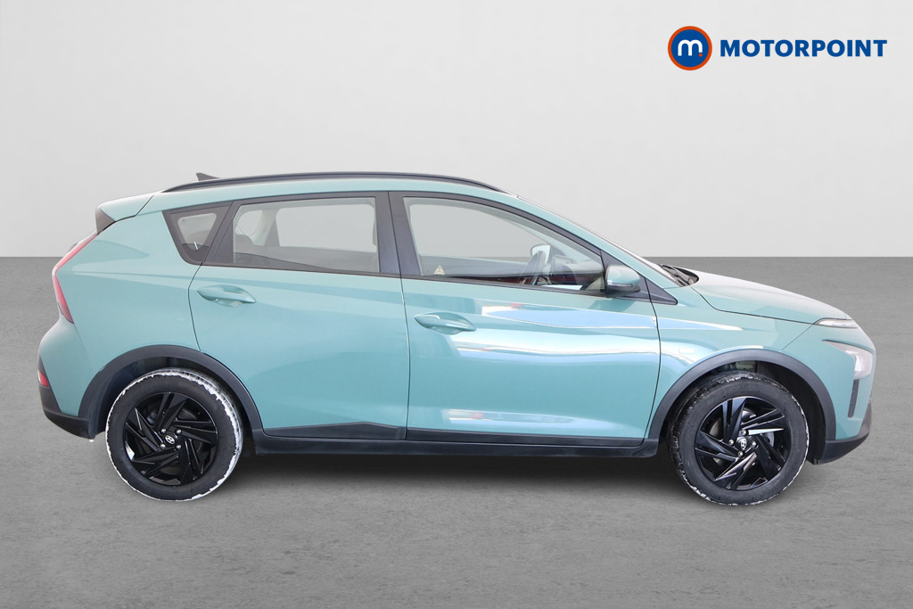 Hyundai Bayon Se Connect Manual Petrol SUV - Stock Number (1570152) - Drivers side