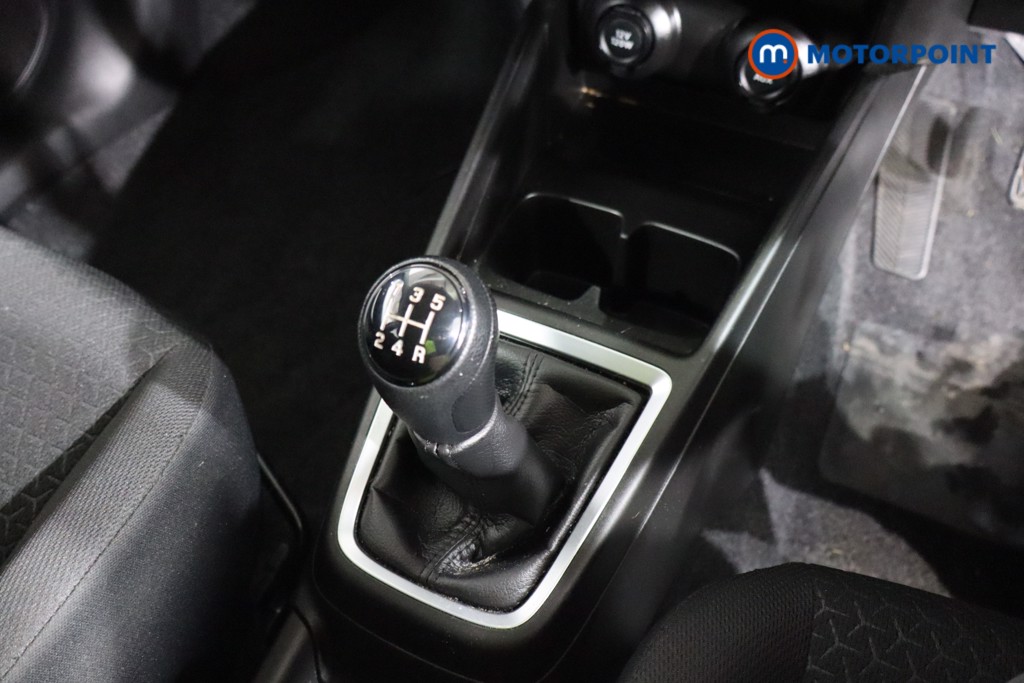 Suzuki Swift SZ3 Manual Petrol Hatchback - Stock Number (1587324) - 10th supplementary image
